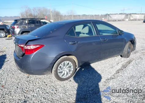 2017 Toyota Corolla Le z USA, uszkodzony, nr VIN 5YFBURHE4HP717987